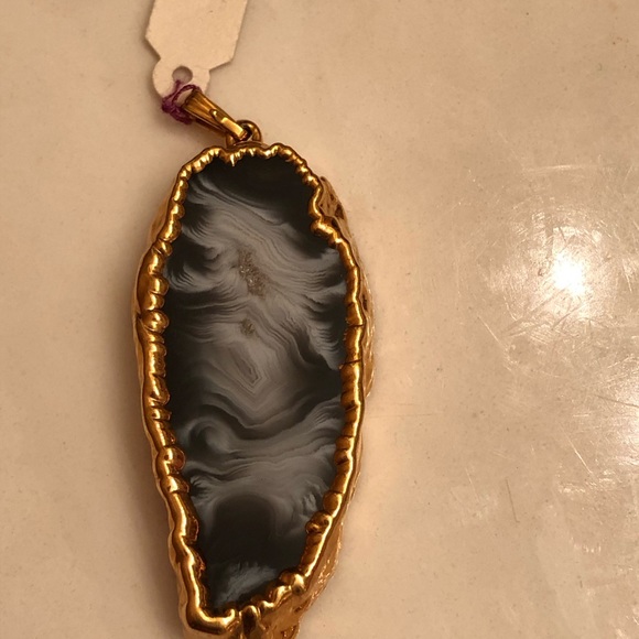 Pendant - Picture 3 of 5